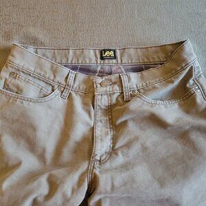 Lee Flannel Lined 5-pocket pants. 32x30 fits more like 31 - or maybe I'm flabby.